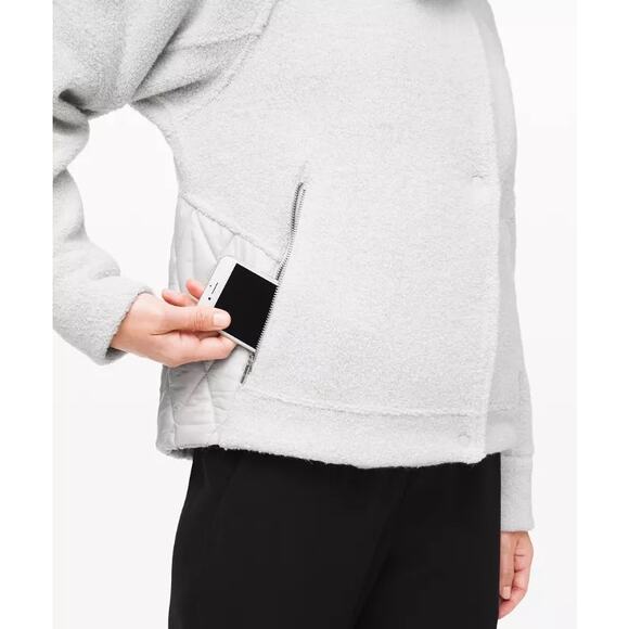 Lululemon Show Me the Sherpa Jacket Size 4 - Picture 5 of 12